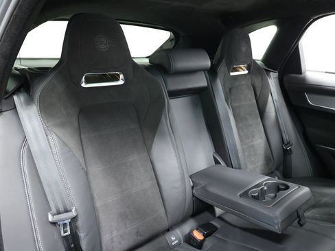 Used 2021 Jaguar F-PACE SVR image 71