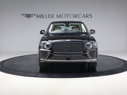 New 2025 Bentley Bentayga image 8