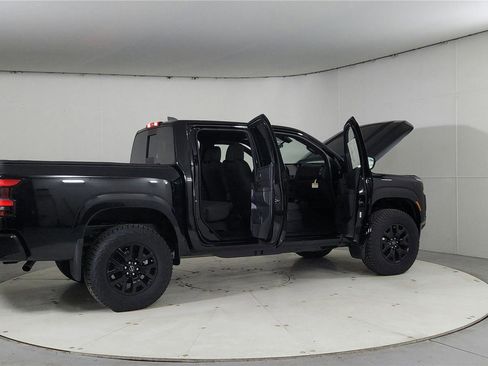 New 2026 Nissan Frontier SV w/ Tow Package image 12