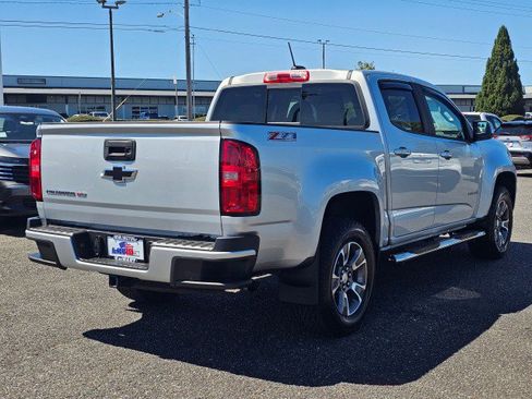 Used 2017 Chevrolet Colorado Z71 AWD/4WD image 3