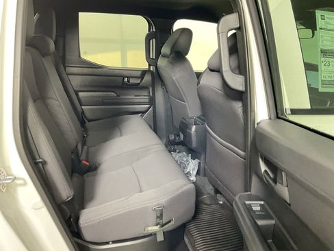 Used 2025 Toyota Tacoma SR w/ SR Upgrade Package image 18