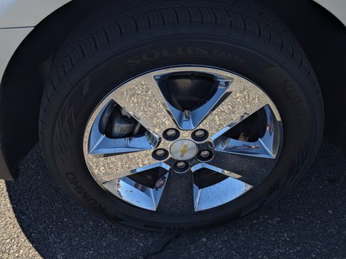 Used 2013 Chevrolet Equinox LTZ image 7