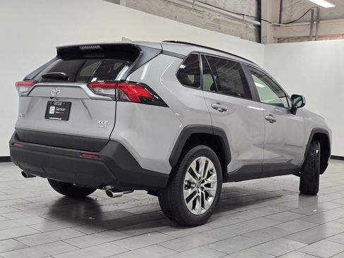 New 2025 Toyota RAV4 XLE Premium image 17
