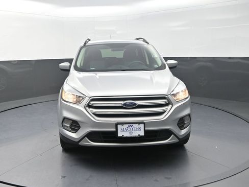 Used 2018 Ford Escape SE AWD/4WD image 2