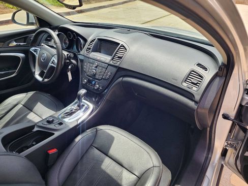 Used 2011 Buick Regal CXL w/ RL6 Preferred Equipment Group FWD image 25