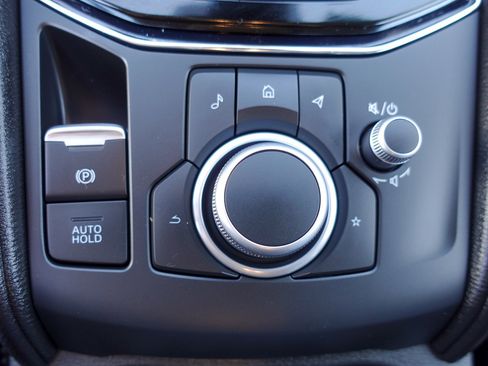 Certified 2025 MAZDA CX-5 AWD 2.5 S w/ Preferred Package image 22