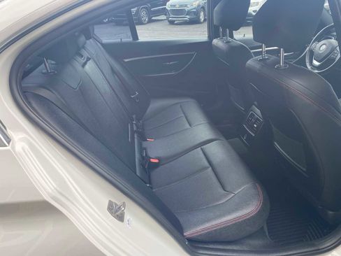 Used 2017 BMW 330i Sedan RWD image 27