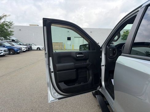 Used 2021 Chevrolet Silverado 1500 Custom AWD/4WD image 10