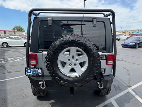 Used 2016 Jeep Wrangler Sport w/ Quick Order Package 23S AWD/4WD image 6