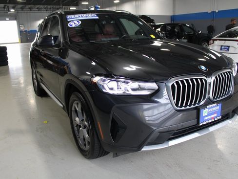 Used 2023 BMW X3 xDrive30i w/ Convenience Package image 4