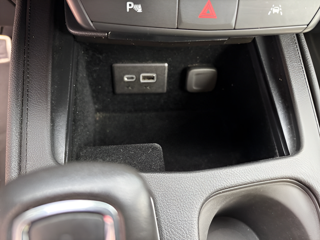 Used 2019 Cadillac XT4 Sport w/ Driver Awareness Package FWD image 30