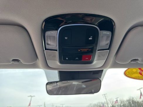 Used 2023 Hyundai Sonata SEL image 15