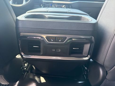 Used 2025 Chevrolet Silverado 1500 LTZ w/ Z71 Off-Road Package AWD/4WD image 11