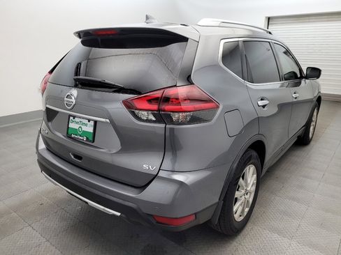 Used 2019 Nissan Rogue SV FWD image 9