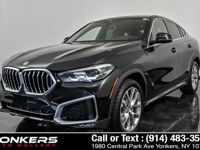 Used 2021 BMW X6 xDrive40i w/ Premium Package 2