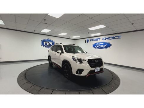 Used 2022 Subaru Forester Sport image 4