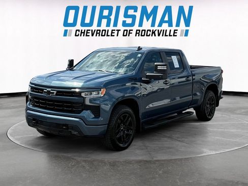 Used 2024 Chevrolet Silverado 1500 RST w/ Convenience Package II AWD/4WD image 2