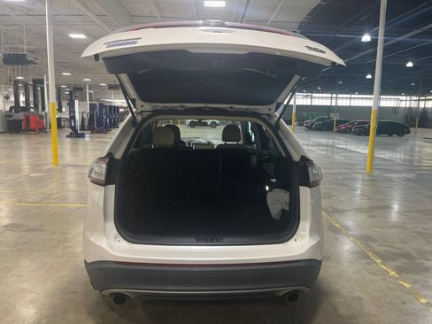 Used 2016 Ford Edge SEL w/ Equipment Group 201A AWD/4WD image 16