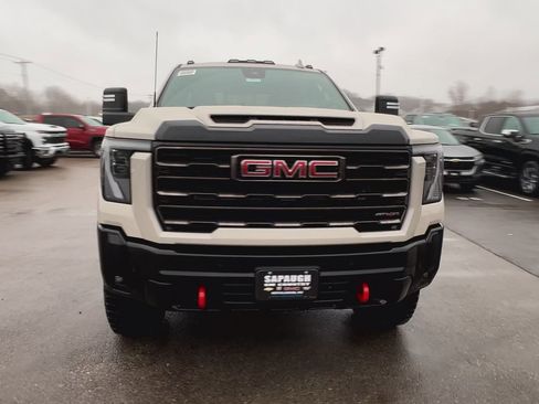 New 2026 GMC Sierra 2500 AT4X image 39