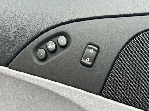 Used 2005 Chevrolet Corvette Coupe w/ Preferred Equipment Group image 14