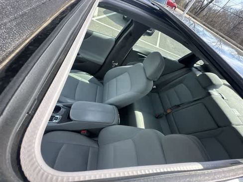 Used 2023 Chevrolet Malibu LT image 6