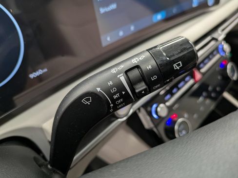 Certified 2025 Hyundai Tucson SEL AWD/4WD image 18