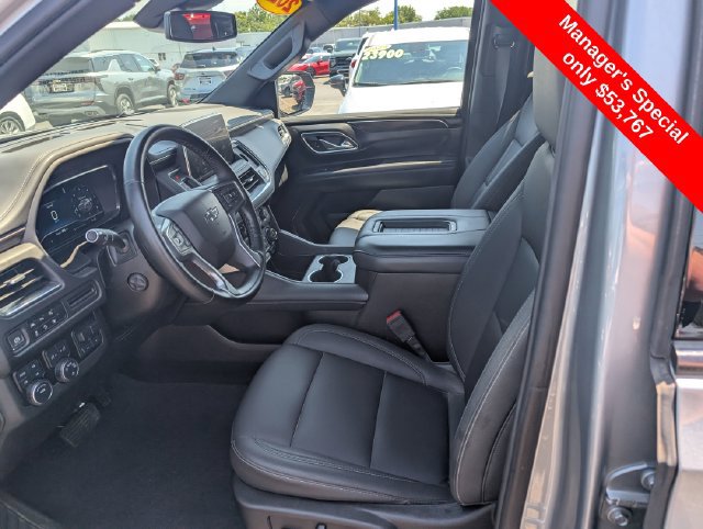 Used 2024 Chevrolet Tahoe Z71 w/ Luxury Package AWD/4WD image 14