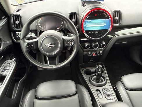 Used 2022 MINI Cooper Countryman S w/ Premium Package image 23