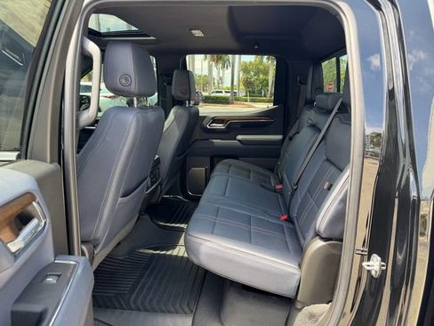 Used 2024 Chevrolet Silverado 1500 High Country w/ Technology Package AWD/4WD image 13