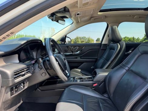 Used 2023 Lincoln Corsair Reserve w/ Equipment Group 201A AWD/4WD image 9