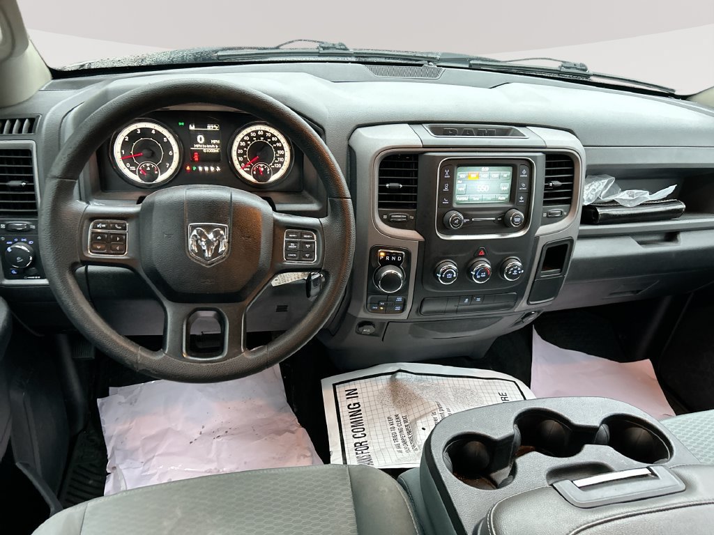 Used 2017 RAM 1500 Express w/ Express Value Package AWD/4WD image 17