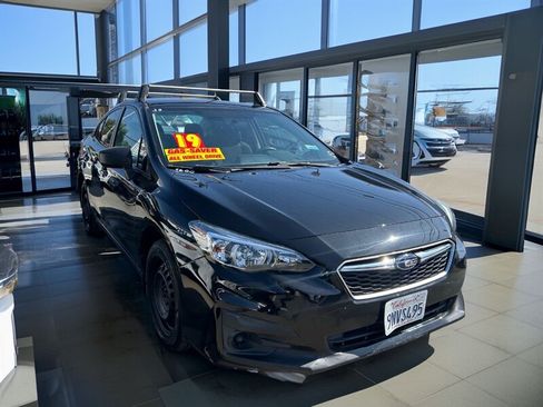 Used 2019 Subaru Impreza 2.0i AWD/4WD image 1