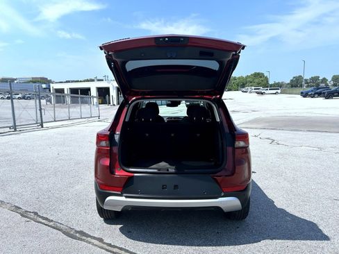 Used 2022 Chevrolet TrailBlazer LT w/ Sun and Liftgate Package AWD/4WD image 21