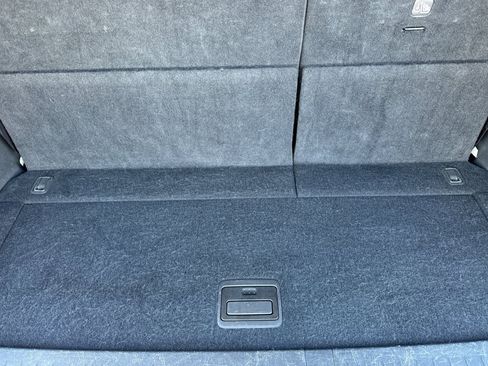 Used 2023 Nissan Armada SV image 17