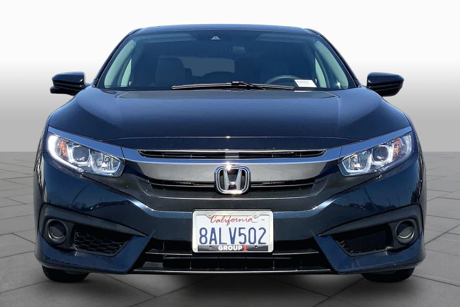 Used 2017 Honda Civic EX image 3