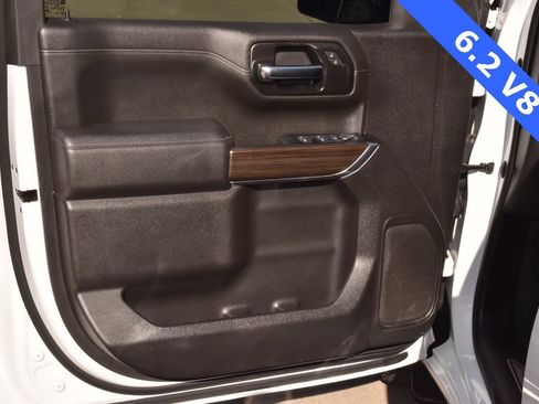 Used 2022 Chevrolet Silverado 1500 RST w/ LPO, Blackout Package image 34