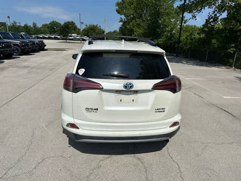 Used 2017 Toyota RAV4 Limited AWD/4WD image 22