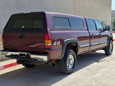 Used 2002 Chevrolet Silverado 2500 LS w/ Off-Road Skid Plate Pkg AWD/4WD image 3