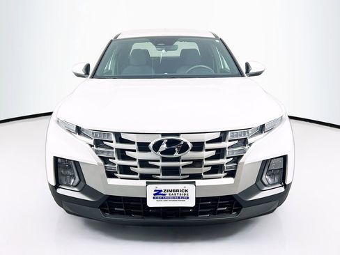 Used 2024 Hyundai Santa Cruz SE image 2