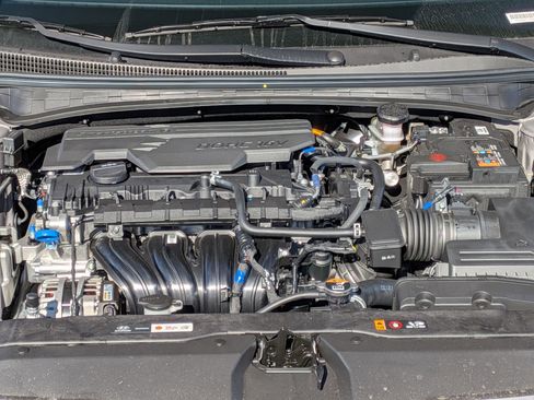 New 2026 Hyundai Elantra Limited image 27