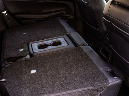 New 2026 Mitsubishi Outlander SE image 38