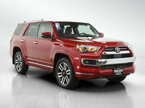 Used 2022 Toyota 4Runner Limited image 7