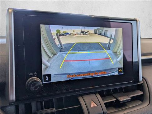 Used 2024 Toyota RAV4 AWD Hybrid image 13