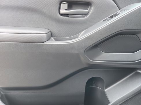 Used 2023 Nissan Frontier S image 21