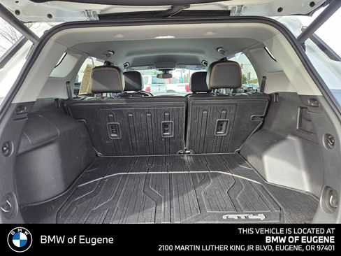 Used 2023 GMC Terrain AT4 AWD/4WD image 18