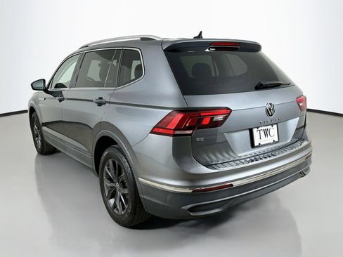 Used 2023 Volkswagen Tiguan SE FWD image 7