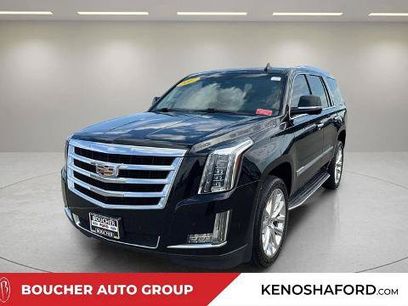 Used 2017 Cadillac Escalade Luxury