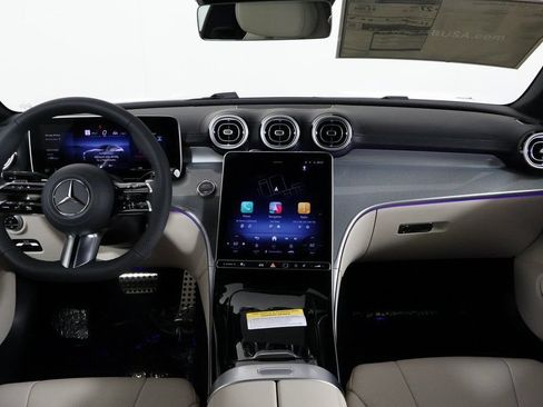 New 2026 Mercedes-Benz CLE 300 4MATIC Coupe image 4