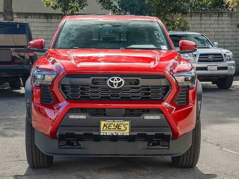 New 2025 Toyota Tacoma TRD Off-Road image 2