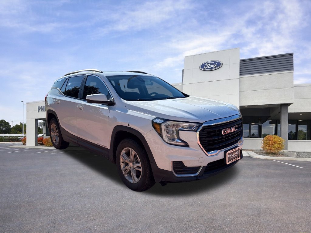 Used 2022 GMC Terrain SLE w/ Driver Convenience Package AWD/4WD image 1